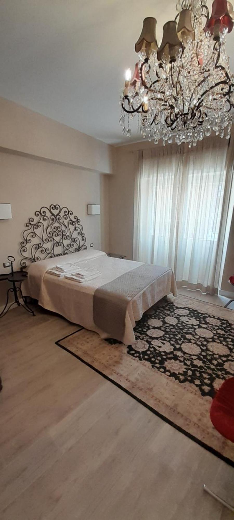 Central Luxury Rooms Olbia Exterior foto